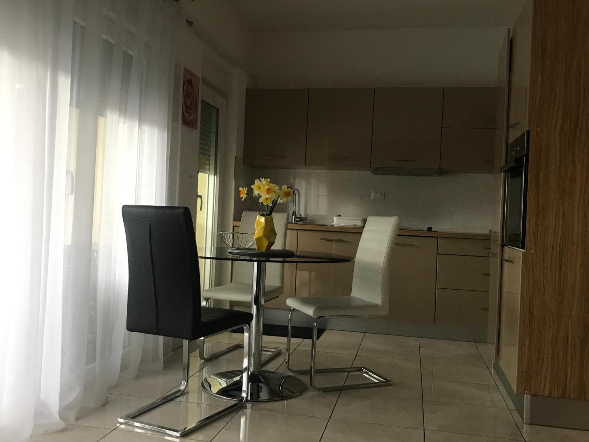 Apartments Villa Lili Umag Zewnętrze zdjęcie