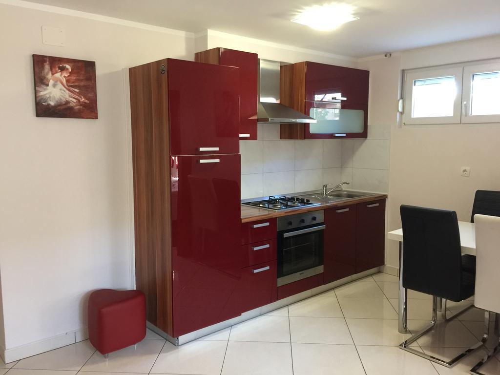 Apartments Villa Lili Umag Zewnętrze zdjęcie